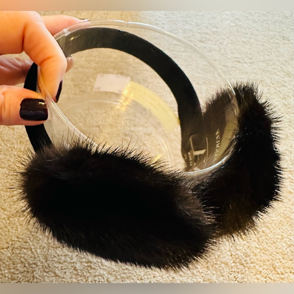 Genuine mink earmuffs, black with velvet flexible strap. Dena New York brand.